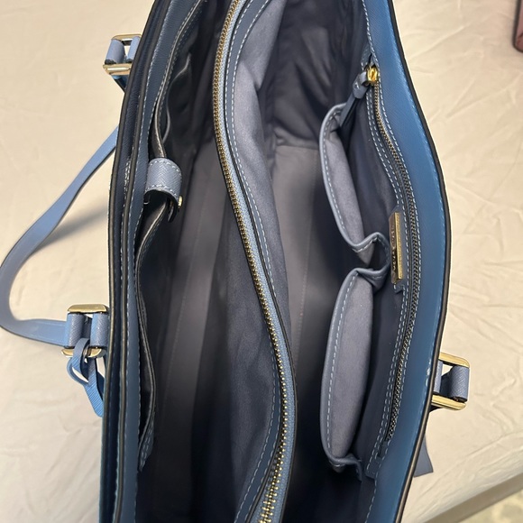 Tory Burch Tote - Picture 2 of 3